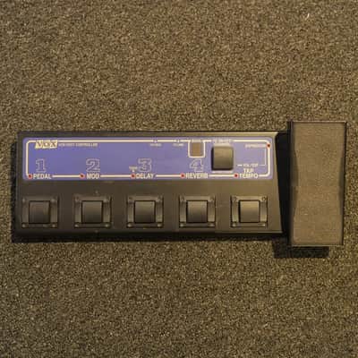 Vox AD60VTX Valvetronix 60w 1x12 Hybrid Guitar Combo Amp w/ VC-4 Footswitch (2003-07) - Used image 8
