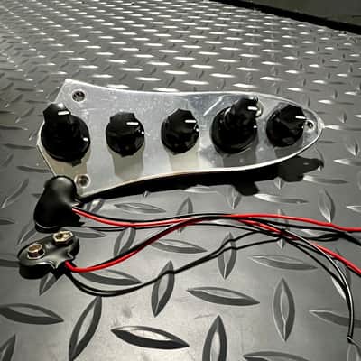 SIRE MARCUS MILLER V.3 JAZZ BASS PREAMP NEW SOLDERLESS image 2