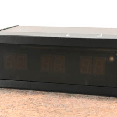 ESE ES-166U Time Code Display with 1" Amber LED Displays CG00Z1U