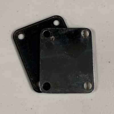 Fender Neck Plate with Cushion 1975 (M-578) image 2
