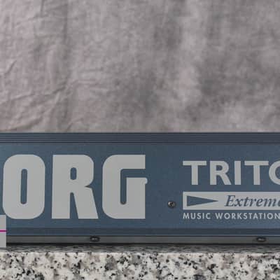 KORG TRITON Extreme Music workstation Synthesizer in Very Good Condition. image 19