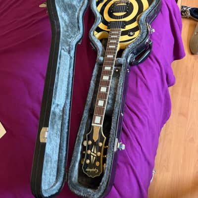 Epiphone Zakk Wylde Signature Les Paul Custom Antique Ivory with Case image 3