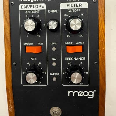 Moog Moogerfooger MF-101 Low Pass Envelope Filter Guitar Effect Pedal + PSU image 2