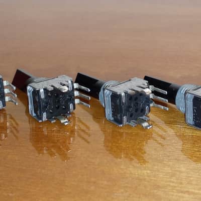 6 original pot for Roland Mc-505 (for destinations outside of those specified, please write to me) image 3