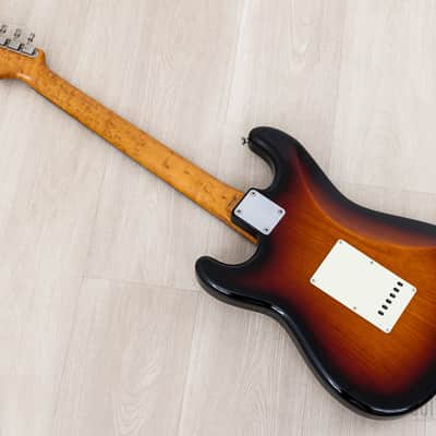 1994 Fender Order Made '62 Stratocaster Sunburst Lacquer w/ Birdseye Neck, USA Pickups & Case, Japan MIJ Fujigen image 13