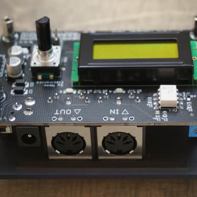 NEW Mutable Instruments MIDIpal | Powerful MIDI processor, debugger, effects, sequencer | EU stock image 6