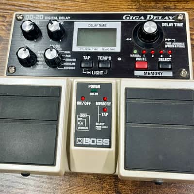 Boss DD-20 Giga Delay 2005 - Present - White image 3