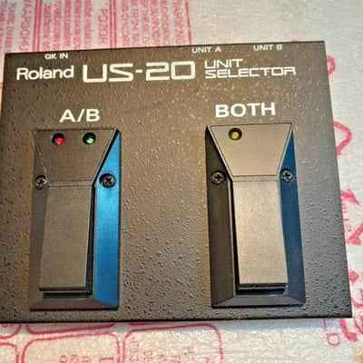 Roland US-20 Unit Selector for GK-2A / GK-3 + 2 GK cbl