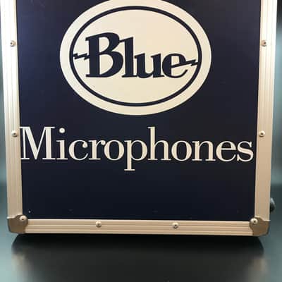 Blue Bottle Tube Mic with B6 Capsule - Blue image 8