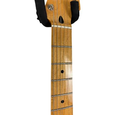 Fender Player Series Stratocaster 2019 - Black image 8