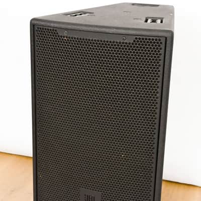 JBL VP7212/64DP 2-Way Powered Speaker CG0128S image 2