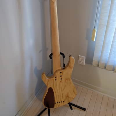TBC The Bass Company 5 string bass 2000s image 4