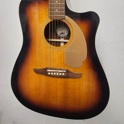 Fender California Series Redondo Player image 2