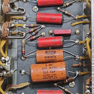 1955 Fender Bassman 5E6-A Narrow Panel 40-Watt 4x10" Guitar Combo Tweed image 17