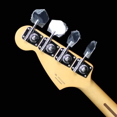Fender Player II Mustang Bass PJ, Maple Fingerboard, 3-Color Sunburst image 8