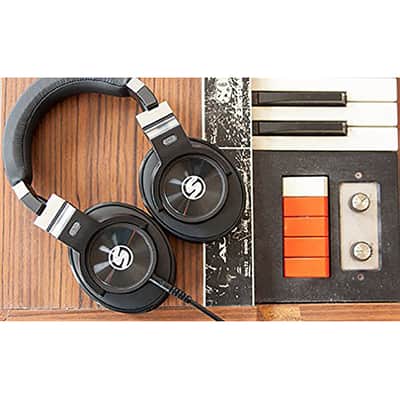 Samson - Z45 Closed Back Over-Ear Professional Studio Headphones image 5