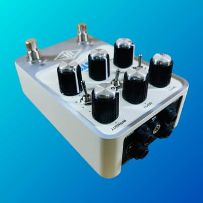 Universal Audio Astra Modulation Machine image 2