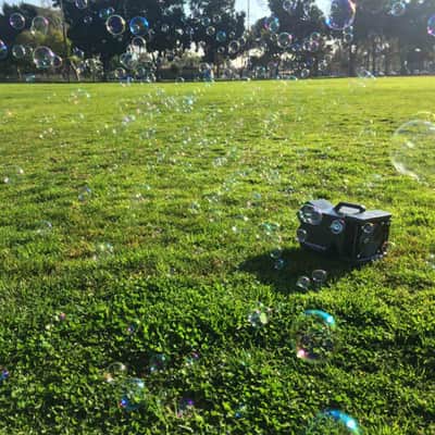 Eliminator Lighting BUBBLETRON EX GO Battery Powered Rechargeable Bubble Machine + Fluid image 12