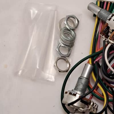 Ibanez 3EQ1EQB3B EQB-3B Bass Onboard Preamp- 3 Band- NOS Unused image 7