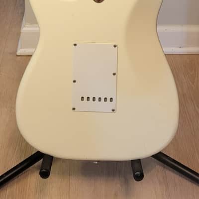 1983-84 Fender Japan Squire '72 Reissue Stratocaster CST-398 SQ Serial MIJ - Olympic White w/HSC image 8
