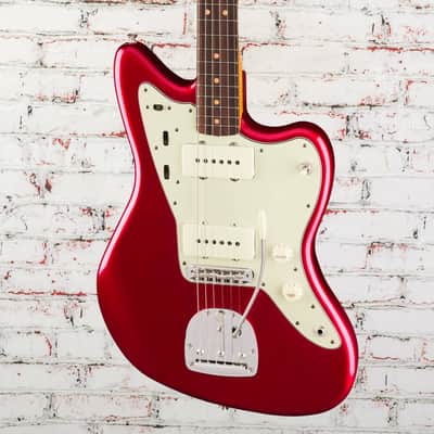 Fender - Vintera III Mid '60s Jazzmaster - Electric Guitar w/ Rosewood Fingerboard - Candy Apple Red - w/ Deluxe Gigbag image 1