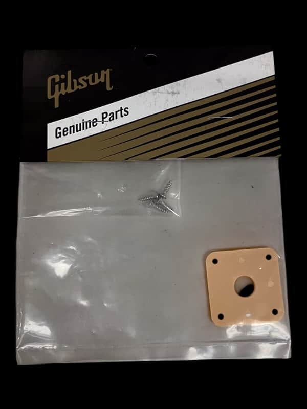 Gibson Jack plate Creme Plastic