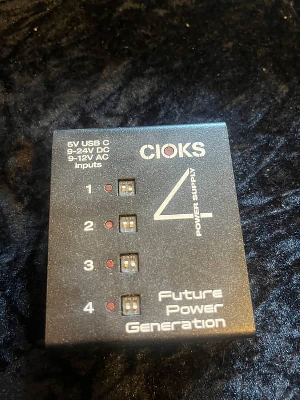 CIOKS 4 Expander Power Supply 2010s - Black image 1