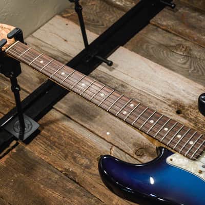 1996 Bonnie Raitt Custom Shop Stratocaster Blue Burst (84 of 200) image 19