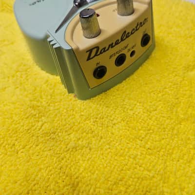 Danelectro Cool cat stereo chorus pedal image 3