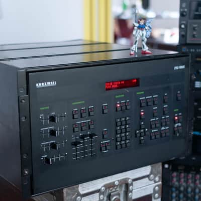 Kurzweil K250 RMX Rack 1987 - black