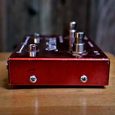 Star Touch One Step Closer AB/Y Signal Splitter - Candy Apple Red image 6