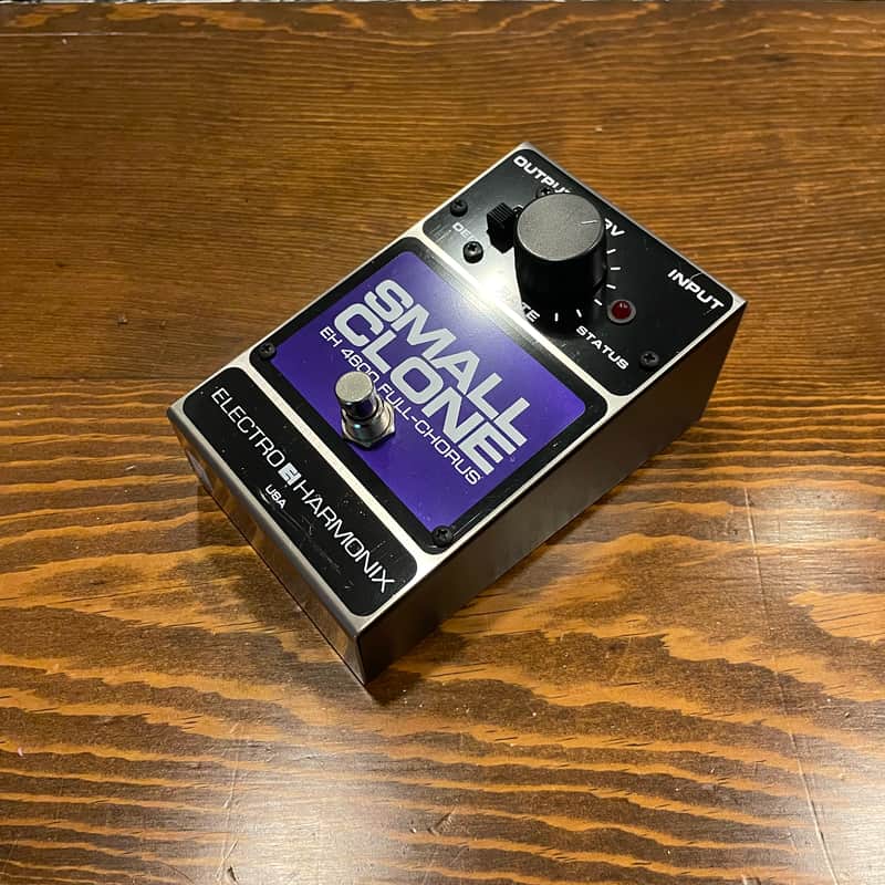 Electro-Harmonix EH4600 Small Clone Full-Chorus 2000 - Present
