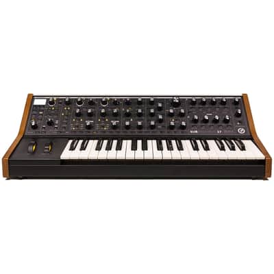 Moog Subsequent 37 Analog Synthesizer Keyboard