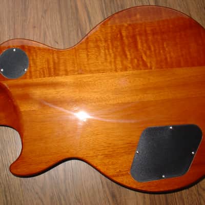 Epiphone Les Paul Modern Cherry Burst Figured FADE w/ CASE ! image 4