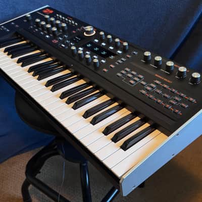 ASM Hydrasynth 49-key synthesizer  — original packaging - 8-Voice Wave Morphing Synth, Poly Aftertouch image 4