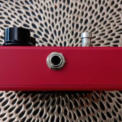 MXR M102 Dyna Comp 1995 - Present - Red image 4
