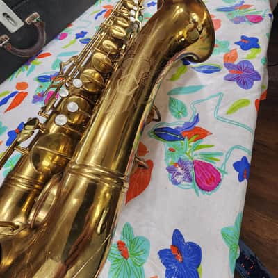 GC Conn 10M TENOR SAXOPHONE NAKED LADY 1946 1946 image 3