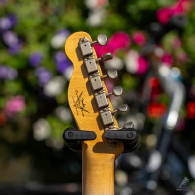 Fender Custom Shop Limited Edition '61 Telecaster Relic - Aged Blue Sparkle image 6