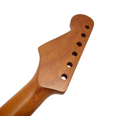 Strat Style neck Roasted maple with rosewood fretboard (Nitro Satin) - round end frets image 3