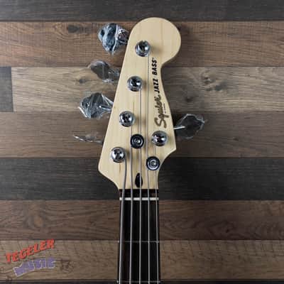USED-Squier Affinity Series Jazz Bass V, 5-String Bass 3 Tone Sunburst Finish image 3