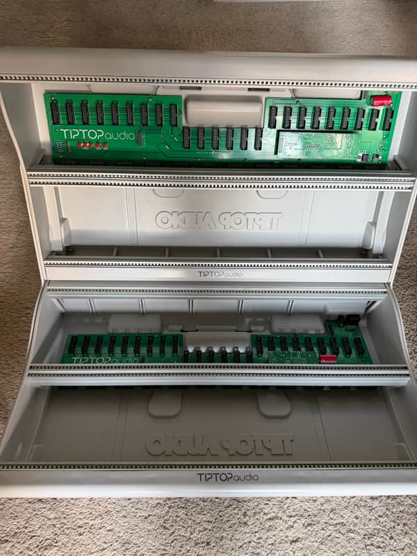 Tiptop Audio Mantis Eurorack Case 2020s - Grey/Blue image 1