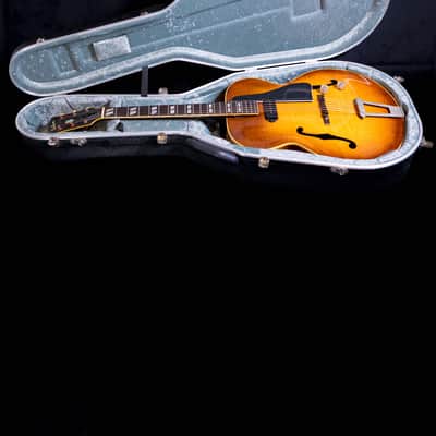 Gibson ES-300 Vintage Archtop Jazz Guitar | 1946 | Sunburst image 16