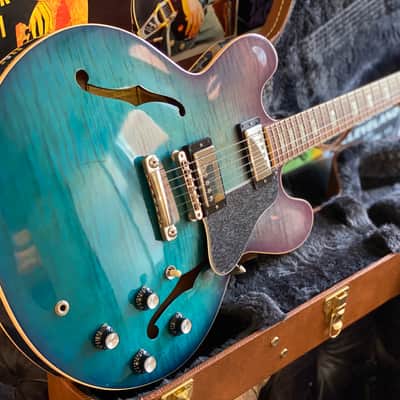 Gibson USA Memphis ES-335 2018 Limited Edition Figured Blueberry Burst Fade w/ OHSC & Docs image 1