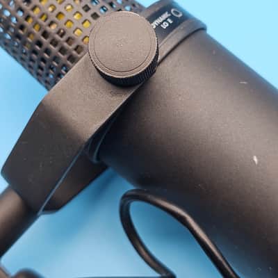 ☆Vintage 1980s Shure SM7 Microphone  - Michael Jackson's Thriller Microphone image 10