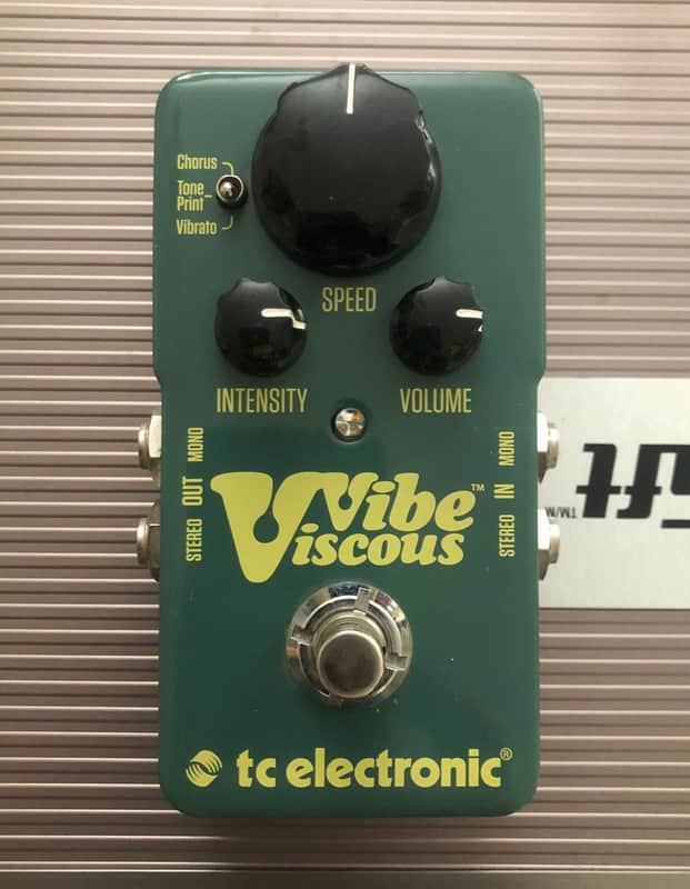 TC Electronic Viscous Vibe Vibrato 2015 - Present Teal image 1