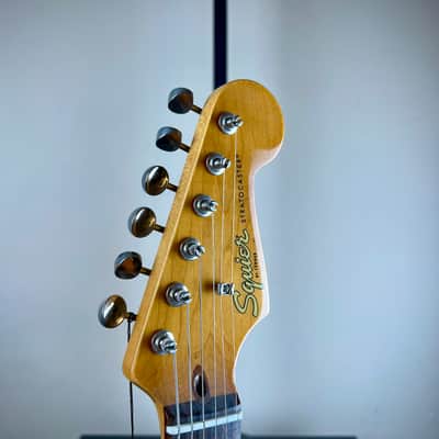 Fender Squier Classic Vibe '60s Stratocaster - Lake Placid Blue image 4