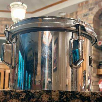 Pearl fiberglass 8x10 concert tom w/chrome mirror finish. image 5