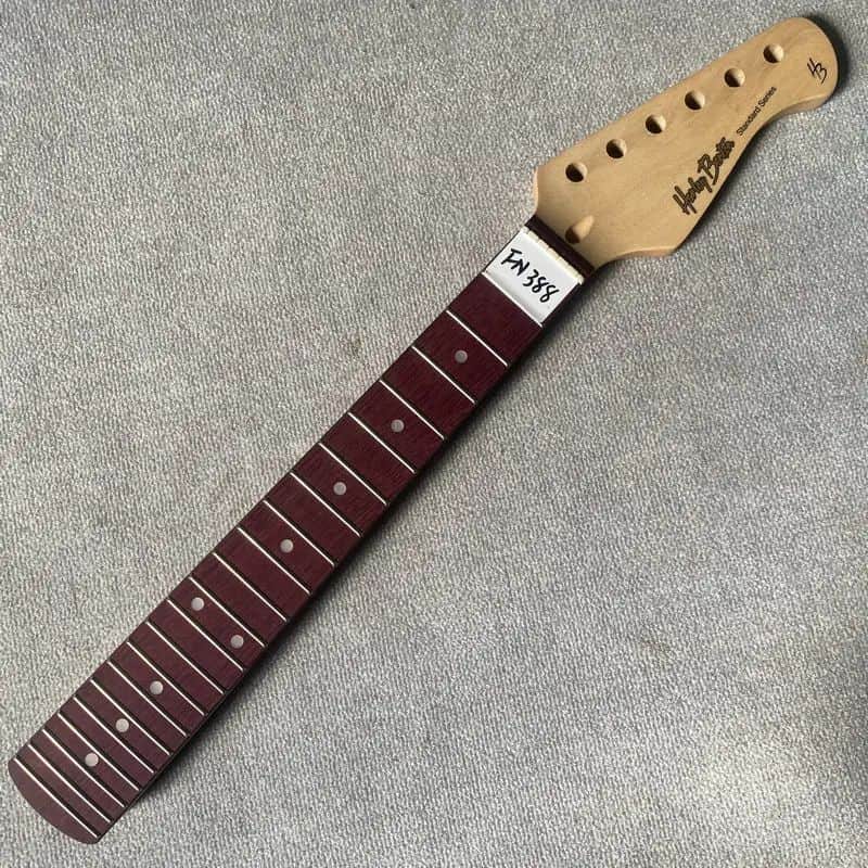 Mini Harley Benton Guitar Strat Style Maple Neck, 21 Frets image 1