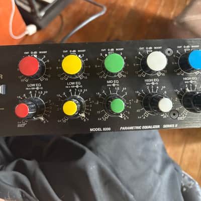 GML 8200 Series II 2-Channel Parametric Equalizer with Power Supply 1990s - Black image 3