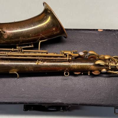 Vintage Buescher True Tone Low Pitch Saxophone (c.1925) – Serial #194484 – Original Case – No Mouthpiece image 7